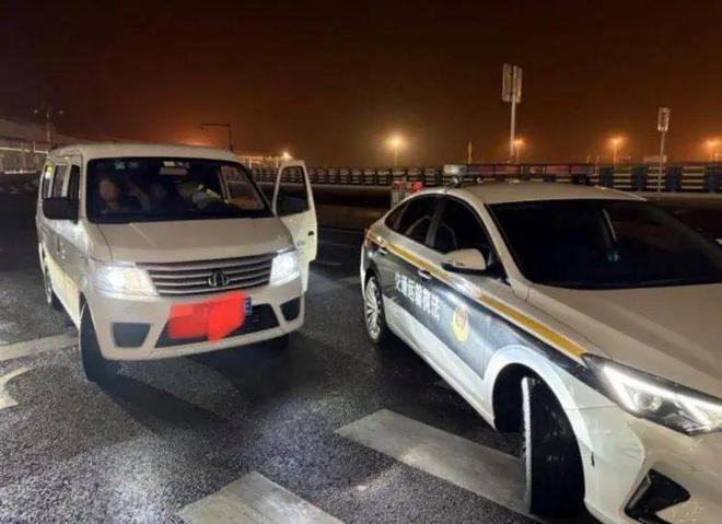 起全面严查网约车违规经营为期6个月麻将胡了试玩立体化执法来了！即日(图2)